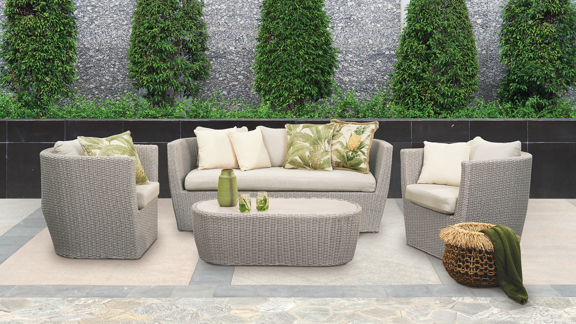 Outdoor Furniture Clearance